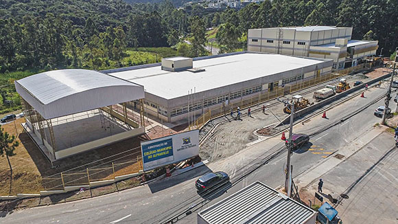 Colégio Infantil do Alphaville entra nos detalhes finais de construção e deve ser entregue em breve
